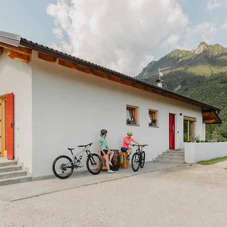 La Tana Del Lupo B&B, Family And Outdoor Sports Borgo Valsugana エクステリア 写真